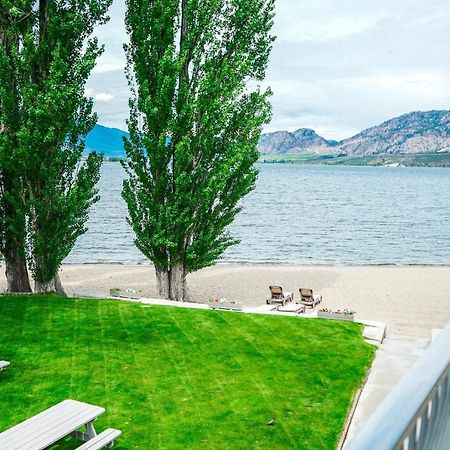 Poplars Motel On The Lake Osoyoos Exteriér fotografie